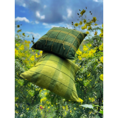 Handloom cushion cover